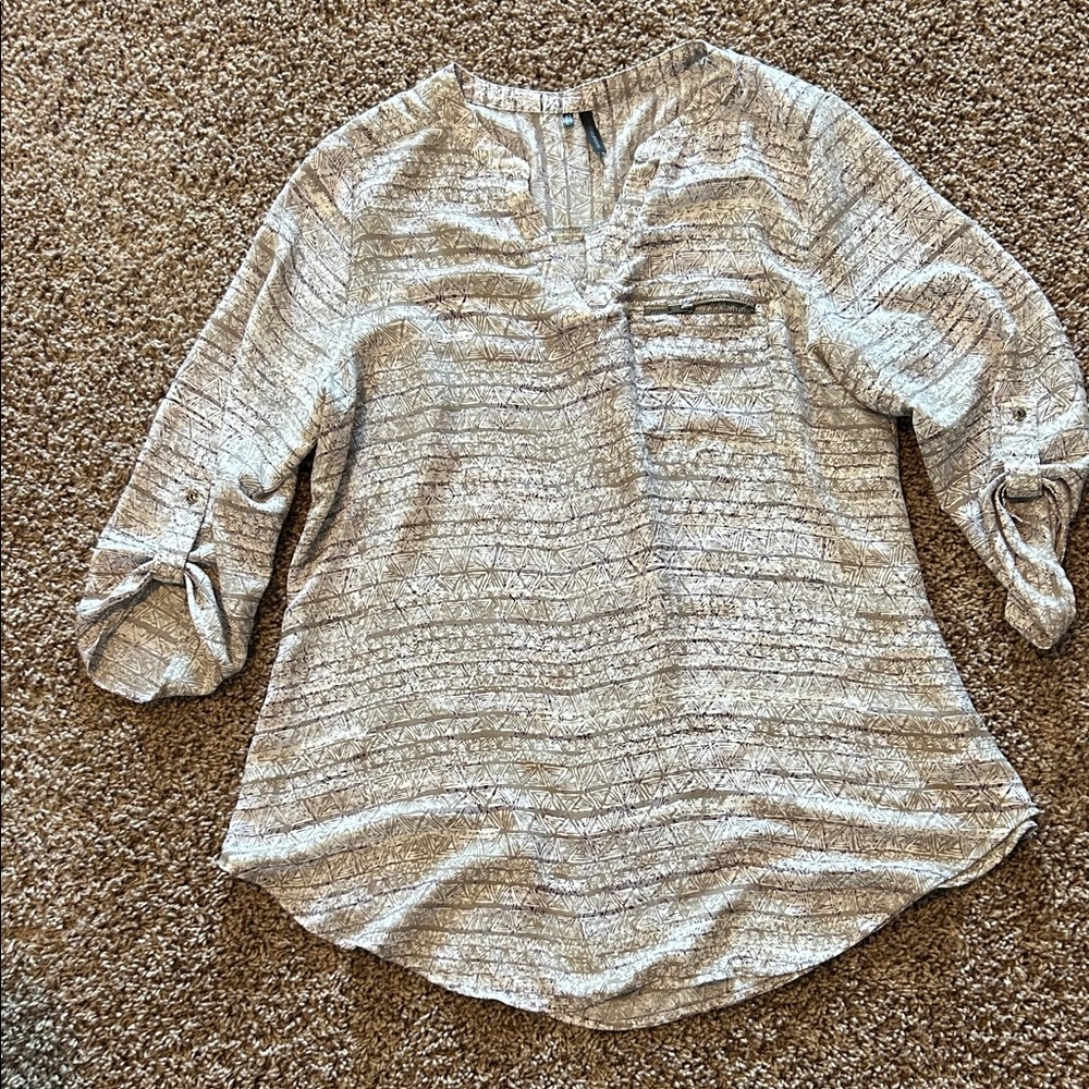 Maurices Light Gray Textured Blouse